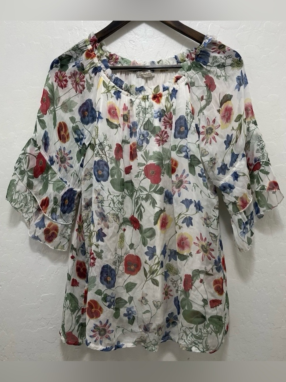 Bellambra Women's Silk Floral Blouse Size S Made in Italy Colorful Flowy